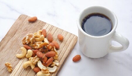 食事や飲み物に注意